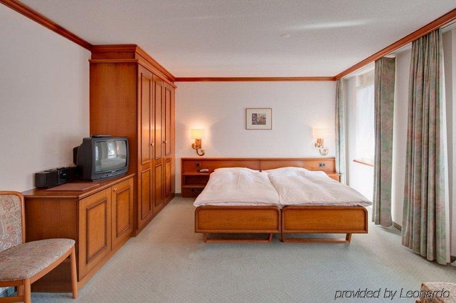 Hotel Astoria Zermatt Room photo